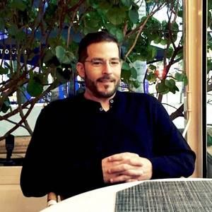 Meet your Posher, Aaron